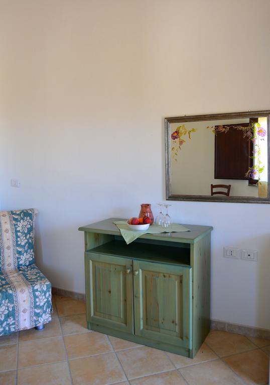 Agriturismo Rubinu Галтеллі Номер фото