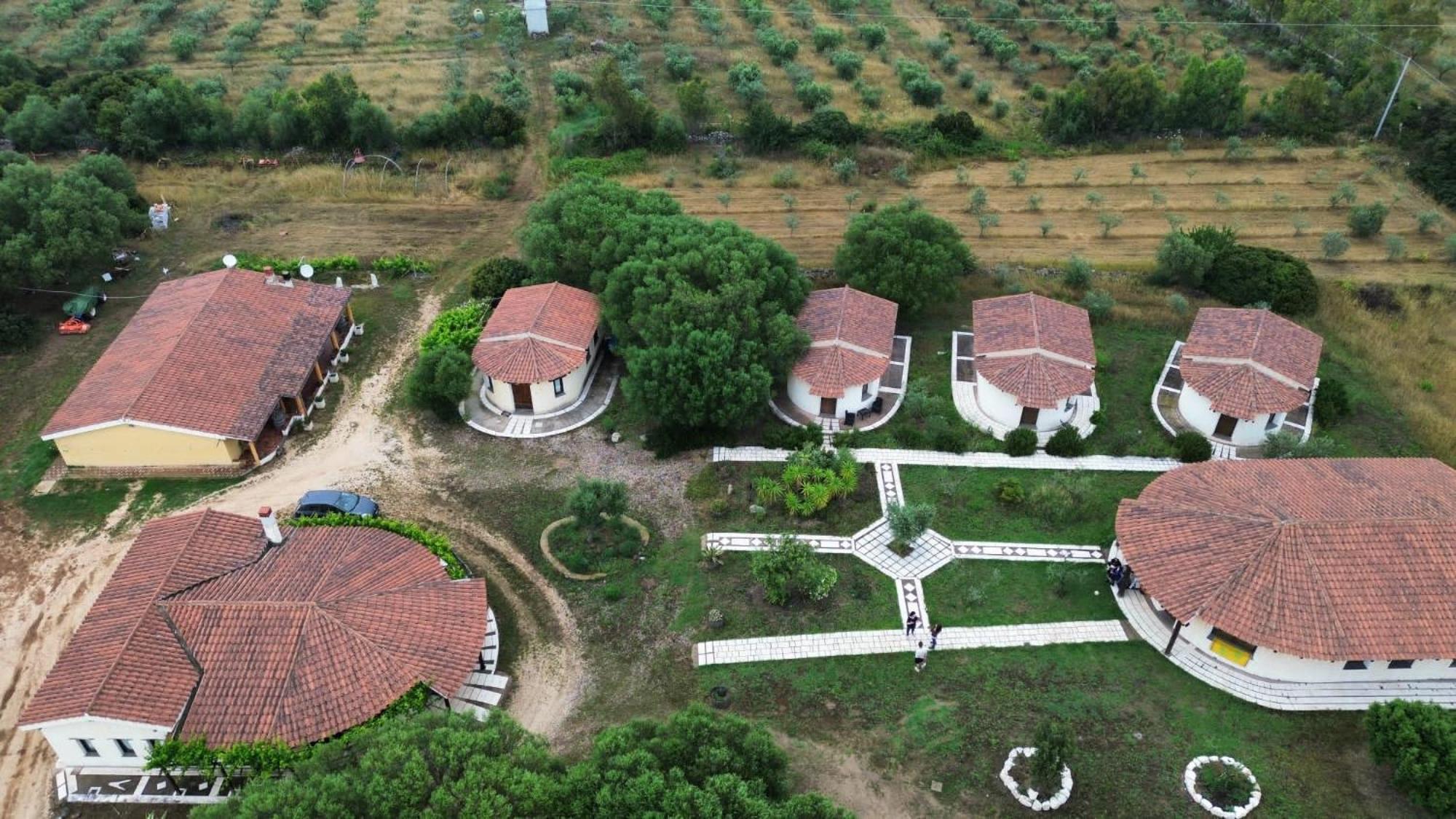 Agriturismo Rubinu Галтеллі Екстер'єр фото